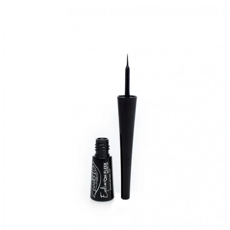 Eyeliner Noir Pinceau On Fleek