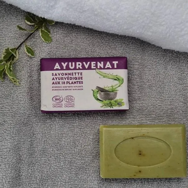 Savon Bio Ayurvédique aux 18 Plantes - Ayurvenat