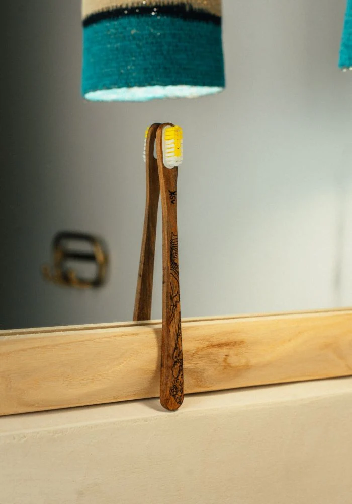 Brosse à dents de l'atelier Saluka fabriquée en Isère