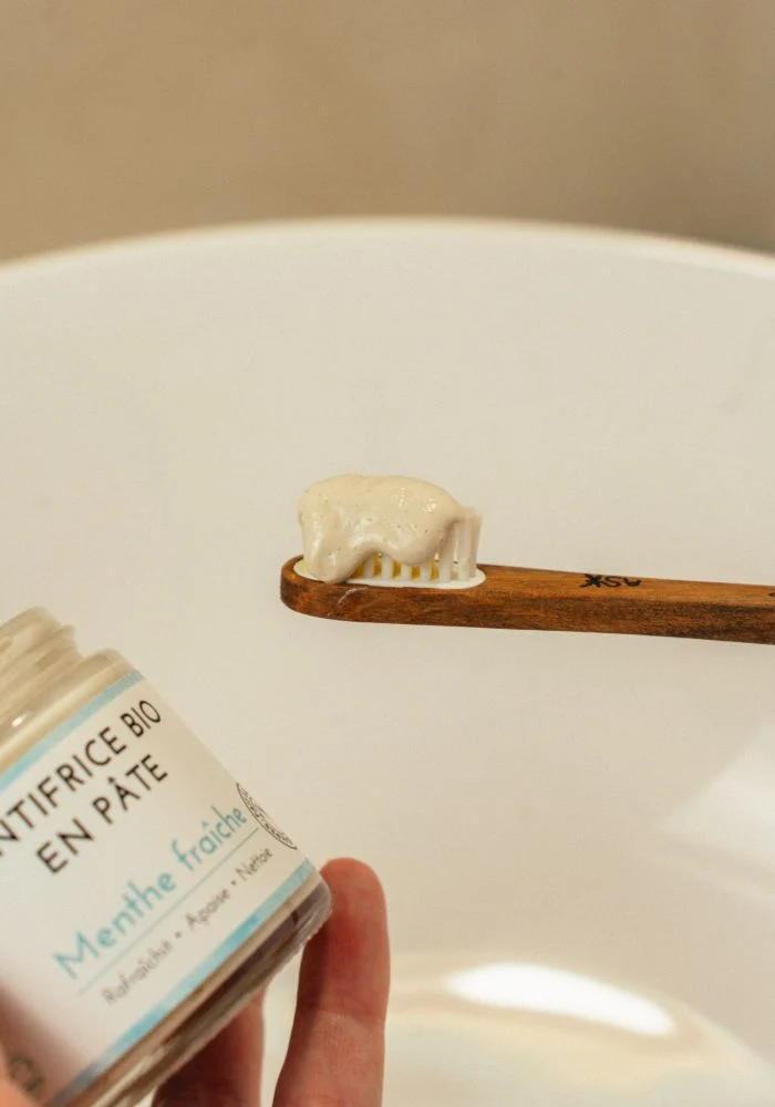 Brosse à dents de l'atelier Saluka fabriquée en Isère