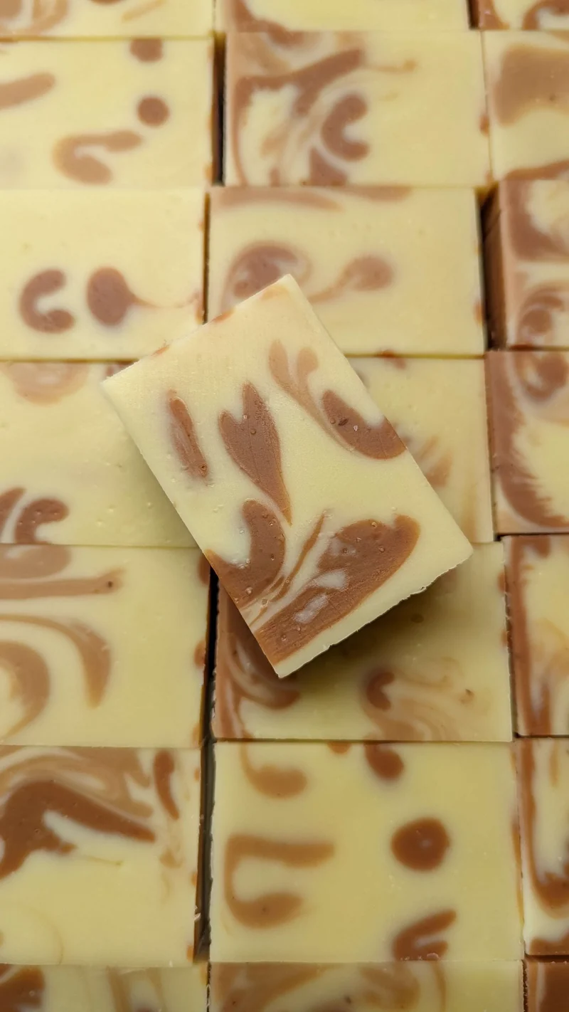 Savon bio doux – Géranium & Argile rouge