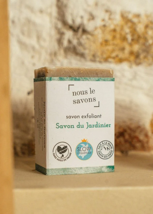 Savon bio exfoliant – Le jardinier