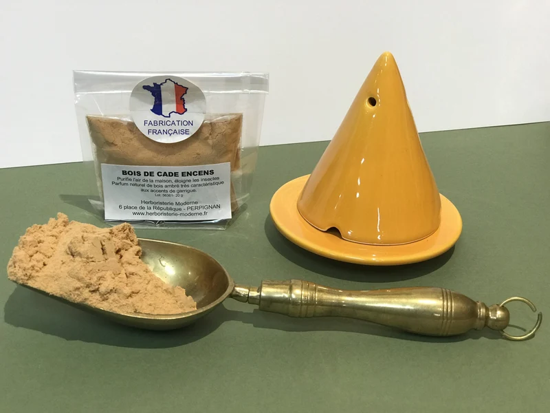 Diffuseur Brûleur Lampe Merlin en céramique + sachet de poudre de Bois de Cade
