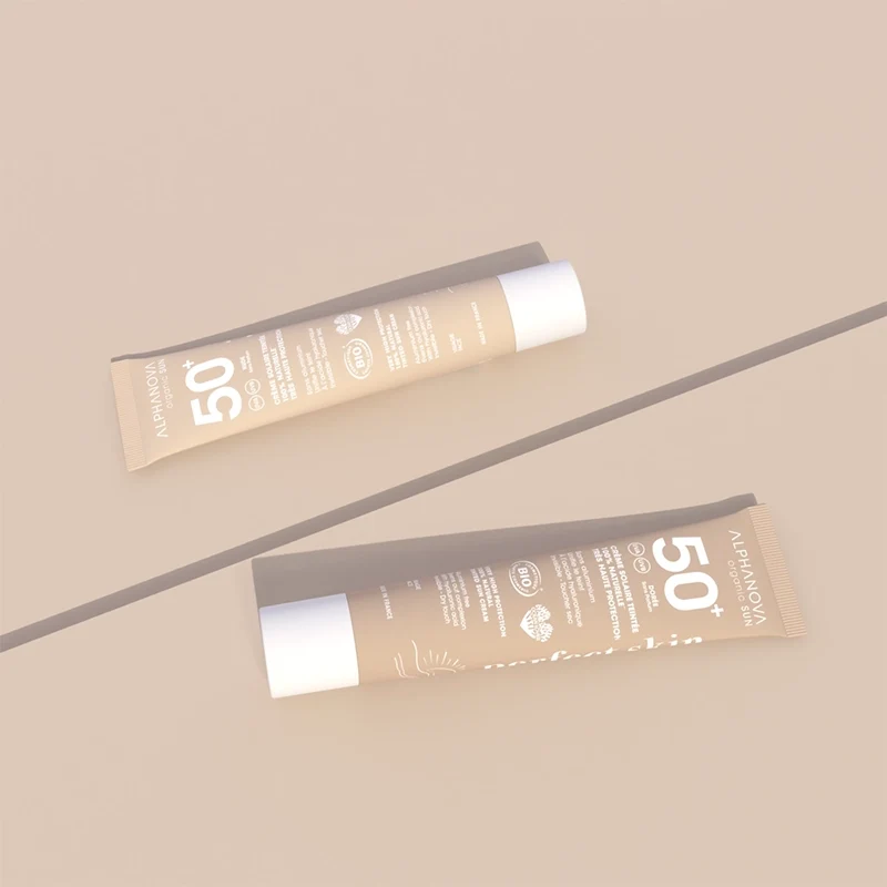 Crème solaire teintée dorée SPF 50+ BIO