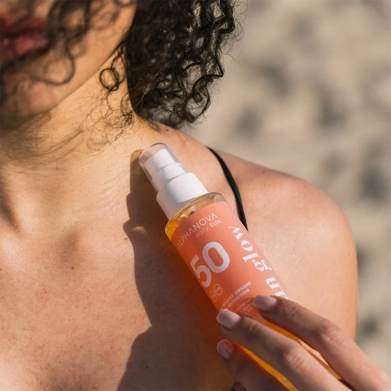 Eau solaire Biphase SPF 50