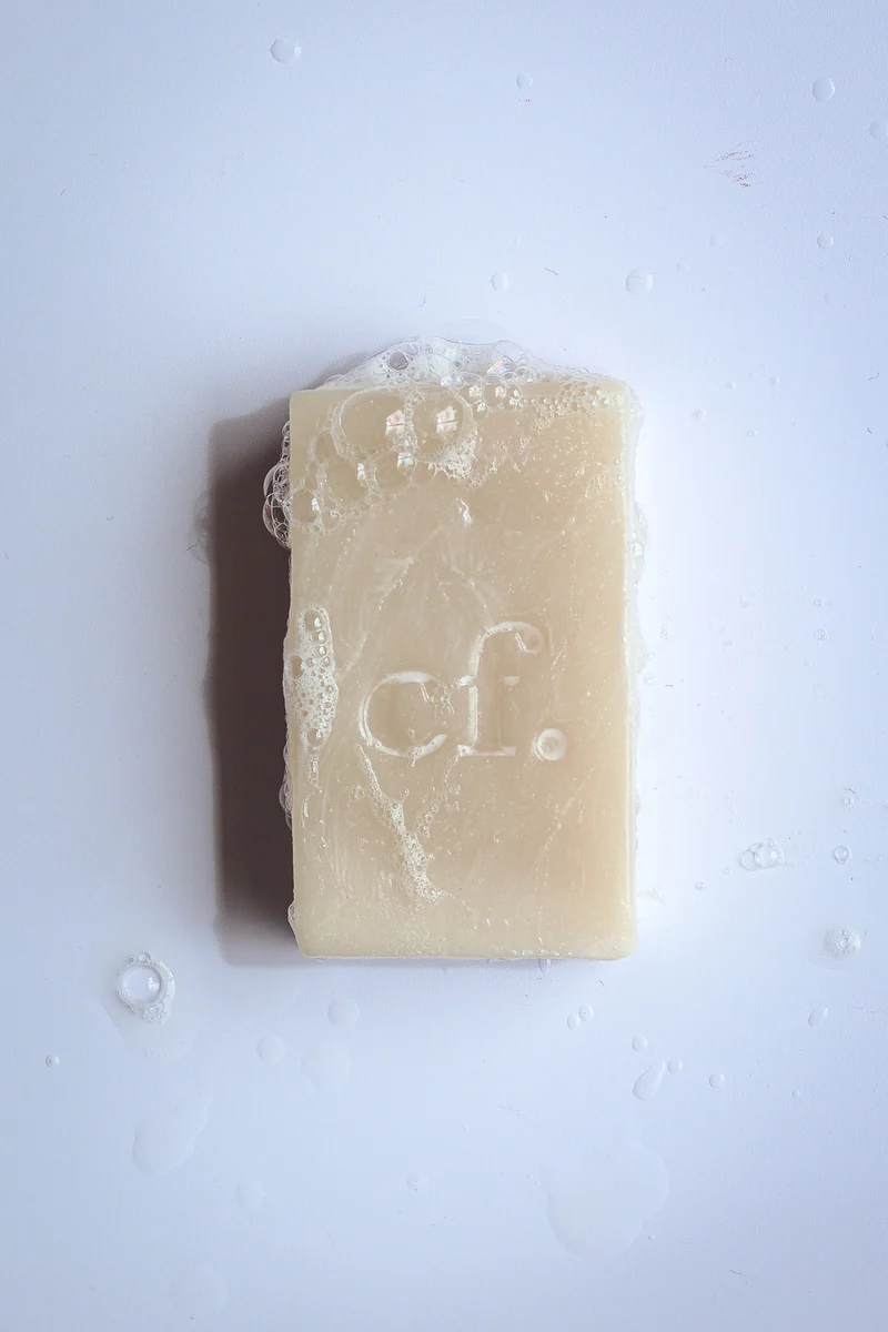 Savon surgras Gourmand corps et visage - Lait d'amande & Karité